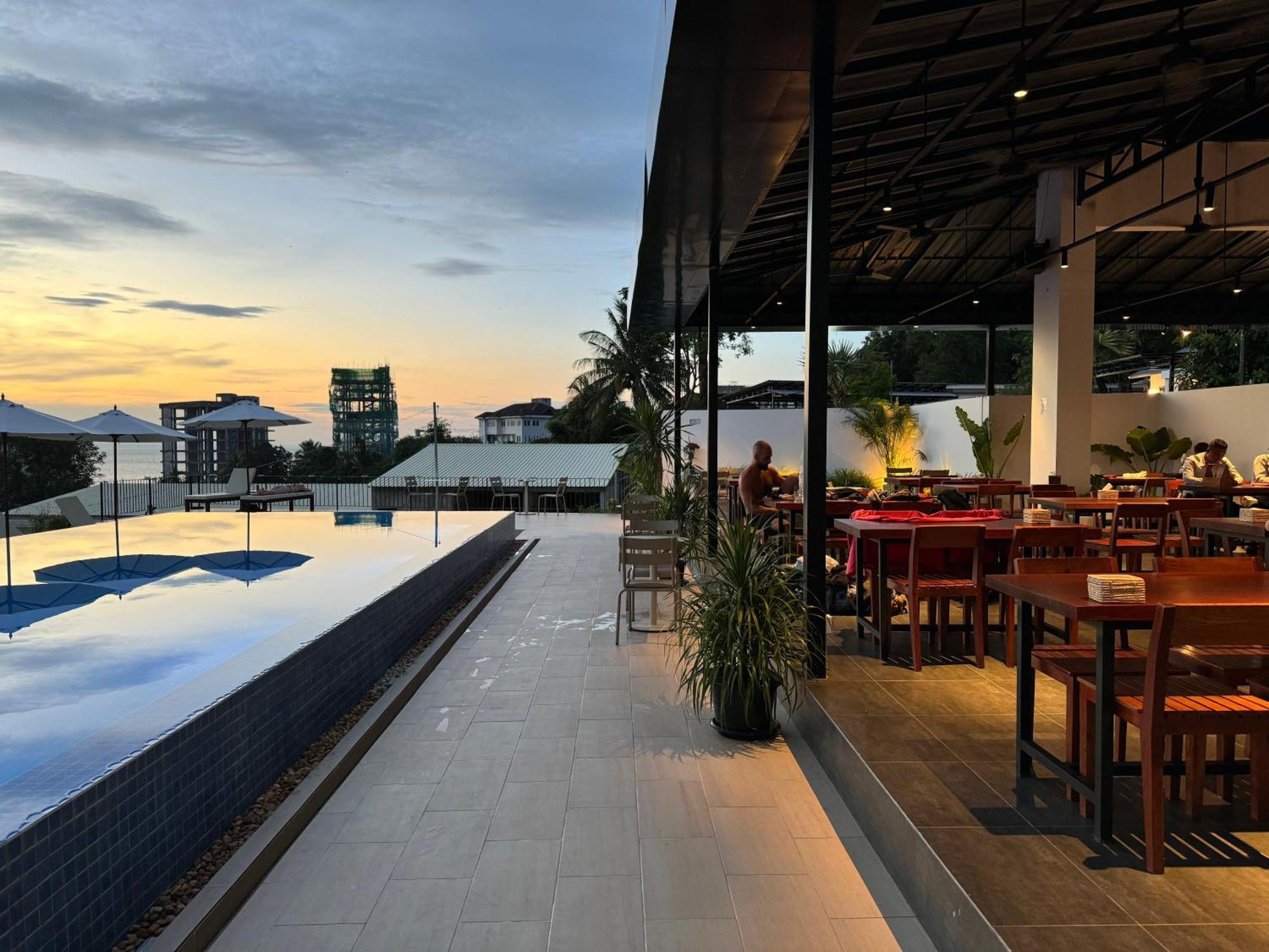 Onederz Sihanoukville - 10 Mins Walk From The Tourism Pier Экстерьер фото