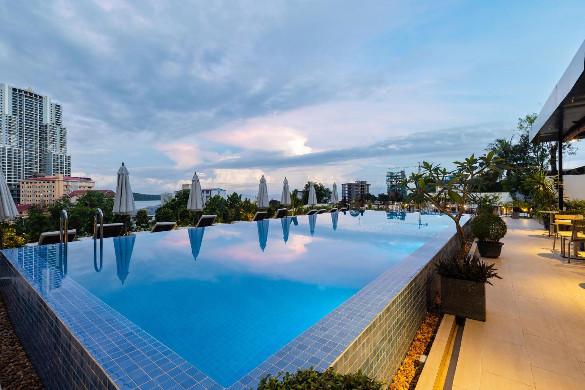Onederz Sihanoukville - 10 Mins Walk From The Tourism Pier Экстерьер фото